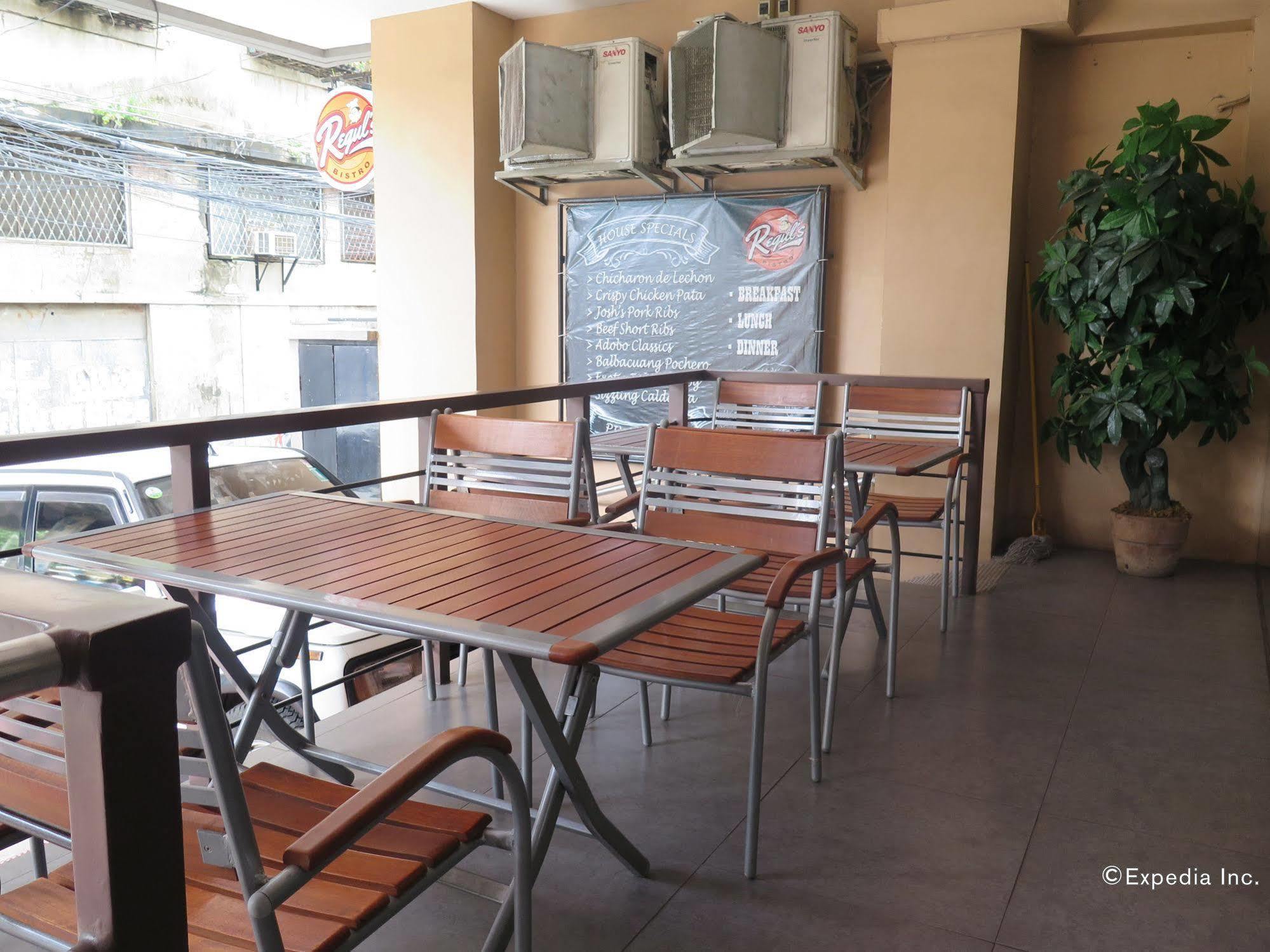La Gloria Residence Inn Cebu Stadt Exterior foto